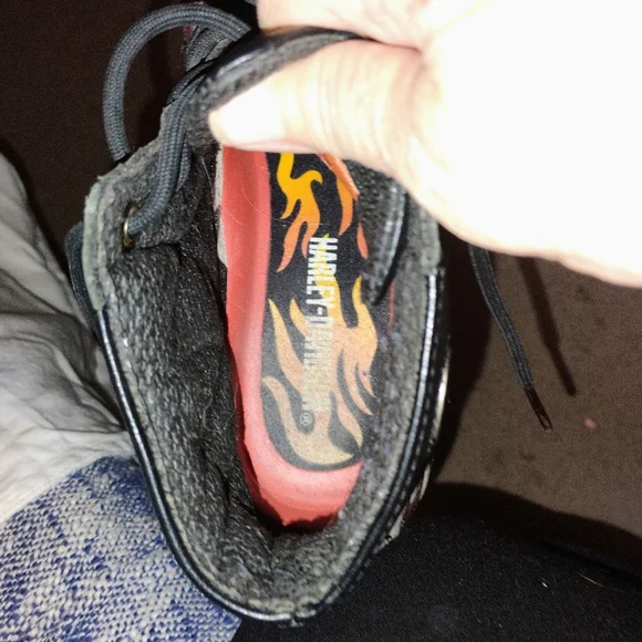 Harley-Davidson Black and Red Flame Boots - Picture 7 of 9